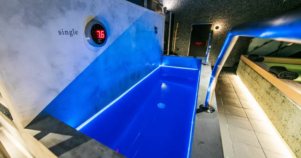 品川サウナ7.6℃の極冷ナノ水風呂