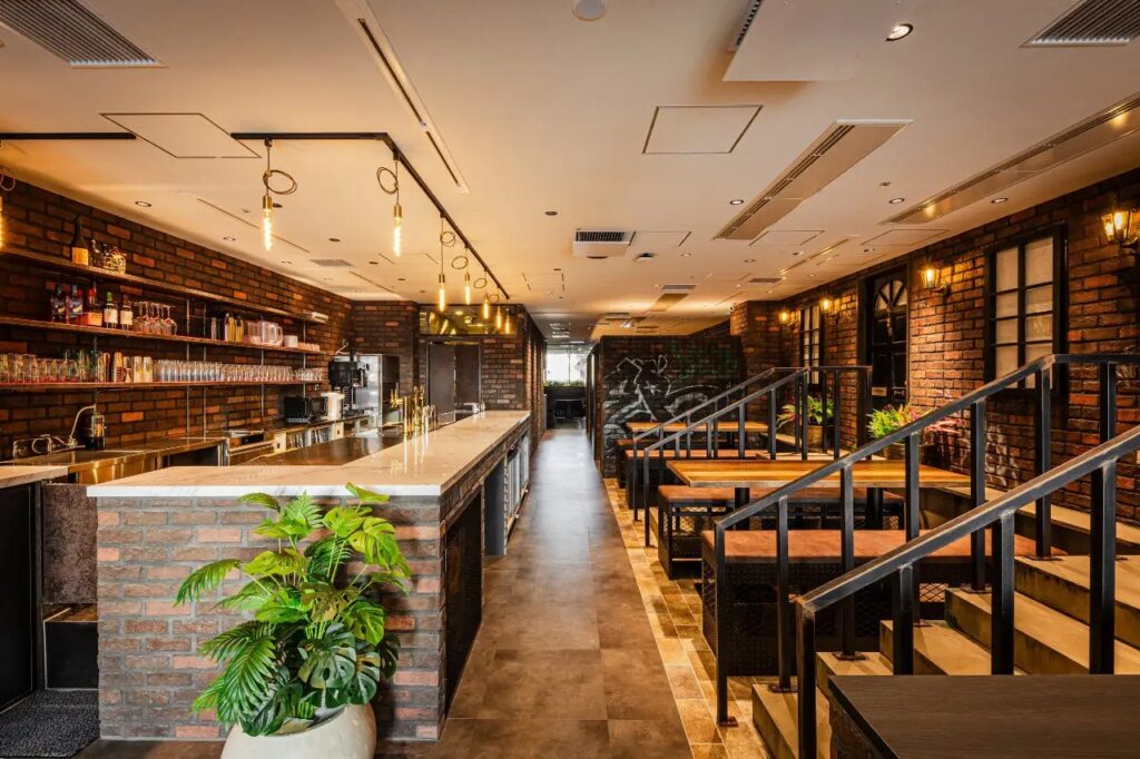 銭場精肉店 大井町トラックス店の内装