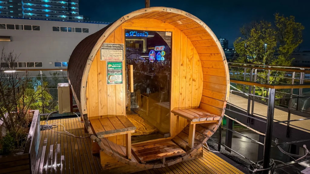 キャナルリゾート バレルサウナの外観