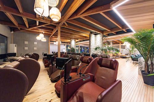 キャナルリゾート キャナルラウンジ GRAND CABINのリクライニングチェア