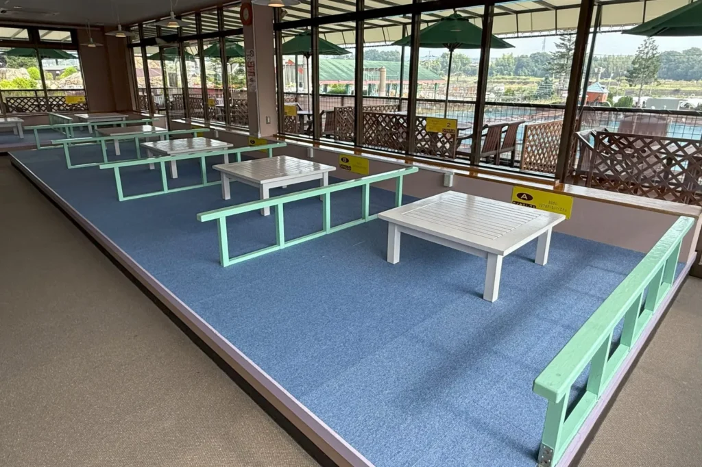 東京サマーランドのロイヤルレスト席