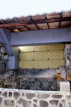 湯パークレビランドの露天風呂