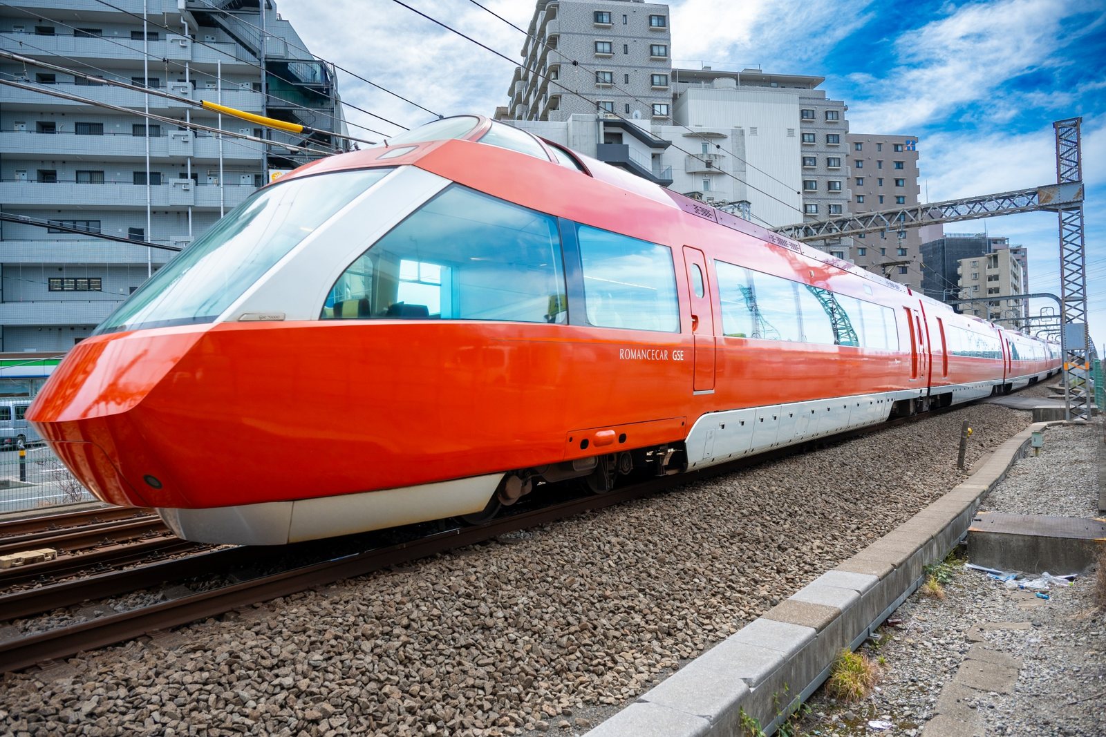 小田急ロマンスカーGSE(70000形)の外観