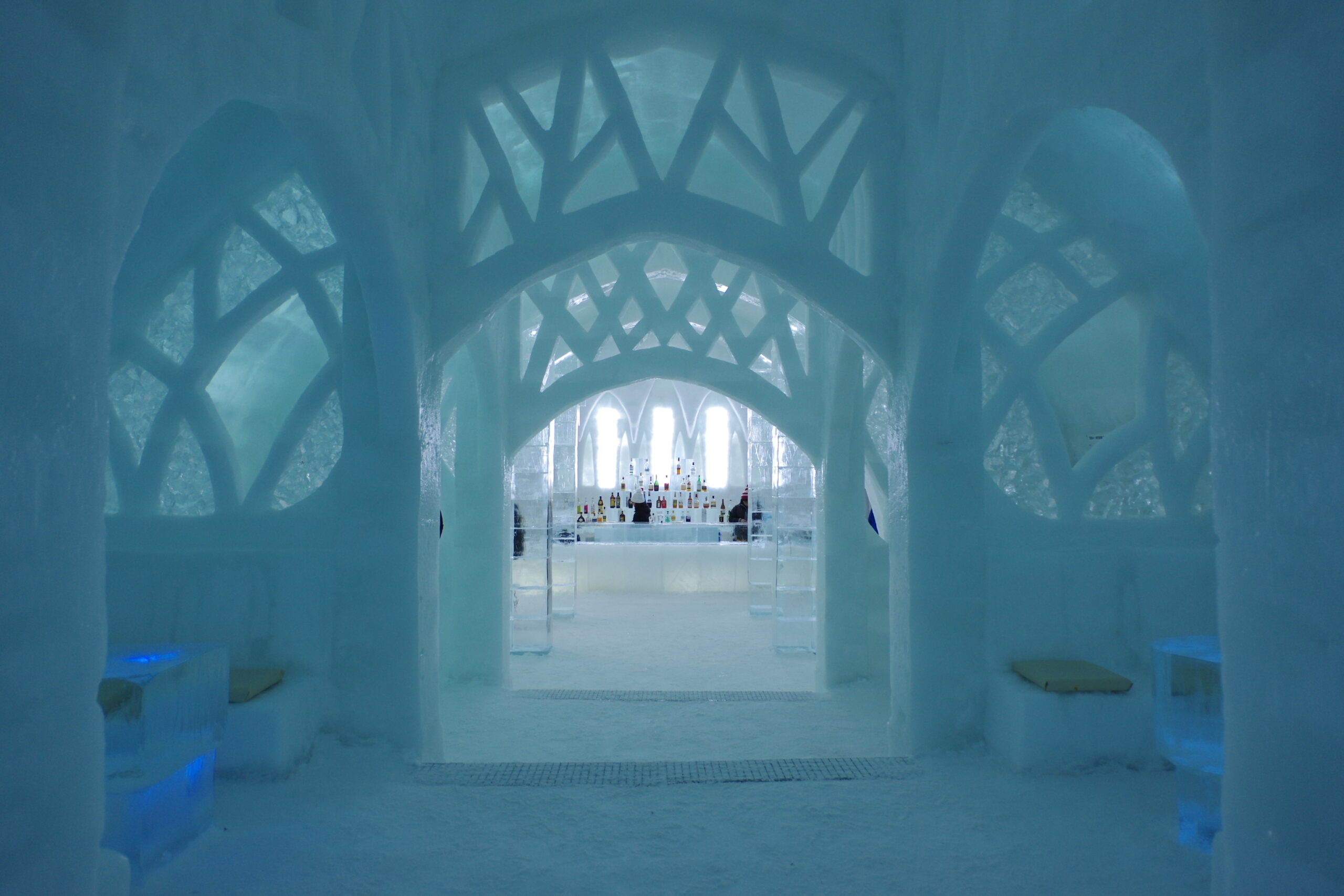 しかりべつ湖コタンに造られた氷の建物の内部